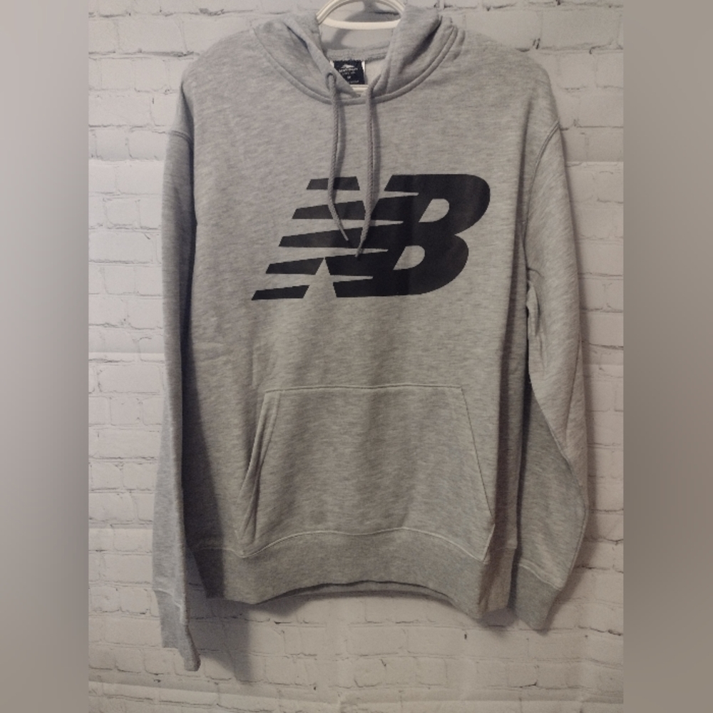 NWT Core Brushed Fleece Logo Hoodie